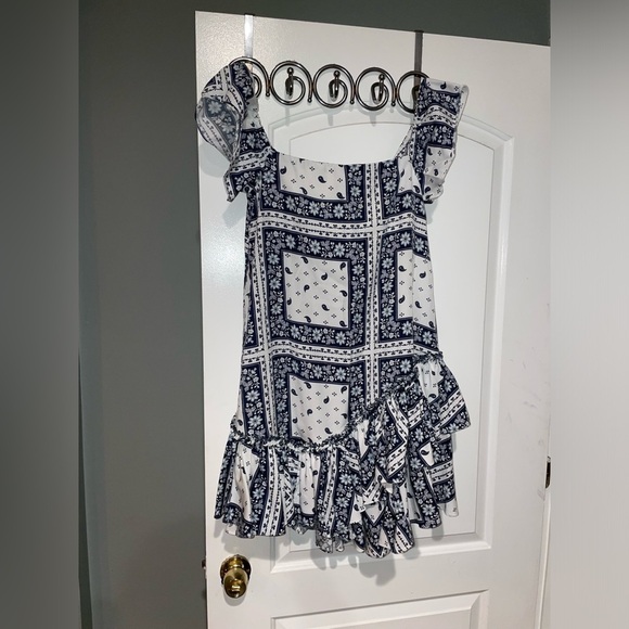 New! Cinq a Sept Minella Bandana-Print Patchwork Ruffle Dress 💙 size 4 - Picture 9 of 13